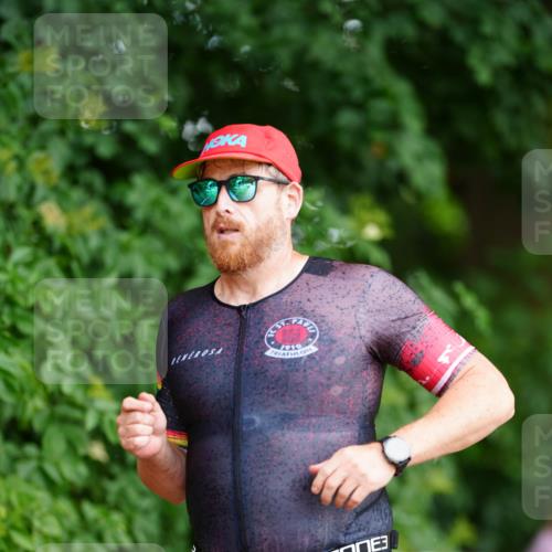 21.06.2026 - 29. Vierlanden-Triathlon LAZAROV Photography http://msf.ph/oto/9873125 21.06.2026 14:20:18 Laufen 1910, 1910 meine-sportfotos.de