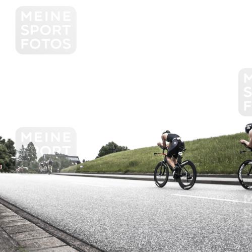 21.06.2026 - 29. Vierlanden-Triathlon H.Heesch http://msf.ph/oto/9873138 21.06.2026 12:27:42 Radfahren 954 meine-sportfotos.de