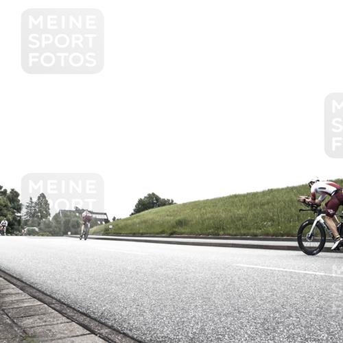 21.06.2026 - 29. Vierlanden-Triathlon H.Heesch http://msf.ph/oto/9873303 21.06.2026 12:29:09 Radfahren 944, 967 meine-sportfotos.de