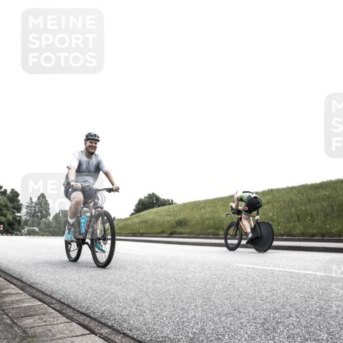 21.06.2026 - 29. Vierlanden-Triathlon H.Heesch http://msf.ph/oto/9873334 21.06.2026 12:29:18 Radfahren 736, 761, 951, 974 meine-sportfotos.de