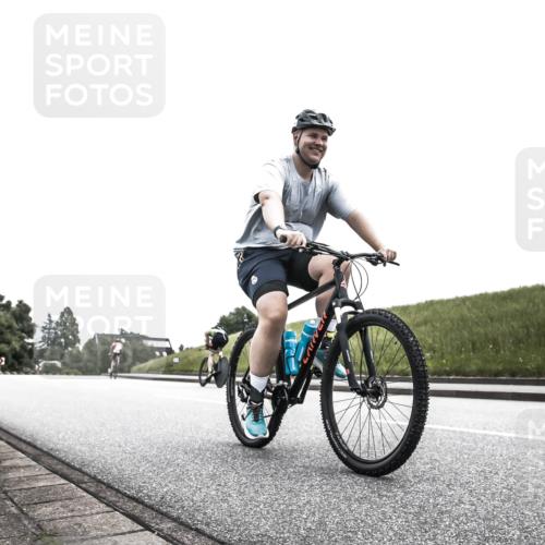 21.06.2026 - 29. Vierlanden-Triathlon H.Heesch http://msf.ph/oto/9873346 21.06.2026 12:29:18 Radfahren 736, 761, 951, 974 meine-sportfotos.de