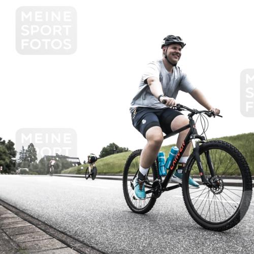 21.06.2026 - 29. Vierlanden-Triathlon H.Heesch http://msf.ph/oto/9873349 21.06.2026 12:29:18 Radfahren 736, 761, 951, 974 meine-sportfotos.de