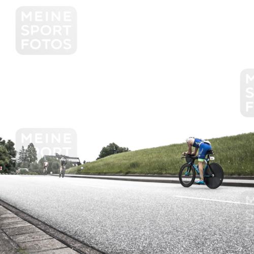 21.06.2026 - 29. Vierlanden-Triathlon H.Heesch http://msf.ph/oto/9873356 21.06.2026 12:29:19 Radfahren 736, 761, 951, 974 meine-sportfotos.de