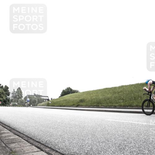 21.06.2026 - 29. Vierlanden-Triathlon H.Heesch http://msf.ph/oto/9873361 21.06.2026 12:29:21 Radfahren 736, 761 meine-sportfotos.de