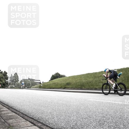 21.06.2026 - 29. Vierlanden-Triathlon H.Heesch http://msf.ph/oto/9873365 21.06.2026 12:29:21 Radfahren 736, 761 meine-sportfotos.de