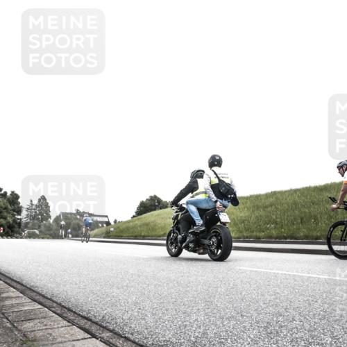 21.06.2026 - 29. Vierlanden-Triathlon H.Heesch http://msf.ph/oto/9873375 21.06.2026 12:29:24 Radfahren  meine-sportfotos.de