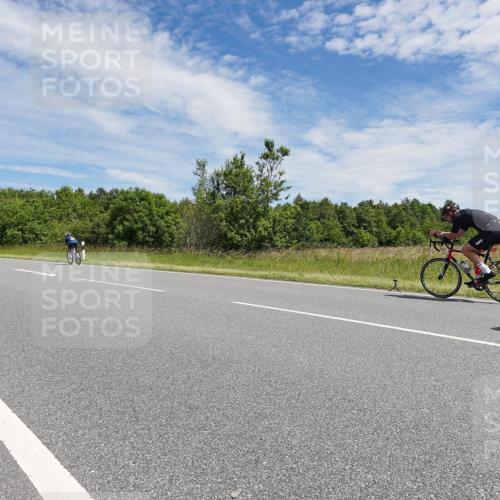 21.06.2026 - Viking Triathlon Michael Burmester http://msf.ph/oto/9873405 21.06.2026 12:40:19 Radfahren 47, 272, 325, 334, 394, 433, 624 meine-sportfotos.de