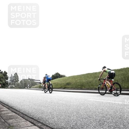 21.06.2026 - 29. Vierlanden-Triathlon H.Heesch http://msf.ph/oto/9873427 21.06.2026 12:29:38 Radfahren 919, 953 meine-sportfotos.de