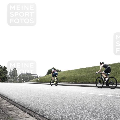 21.06.2026 - 29. Vierlanden-Triathlon H.Heesch http://msf.ph/oto/9873435 21.06.2026 12:29:42 Radfahren  meine-sportfotos.de