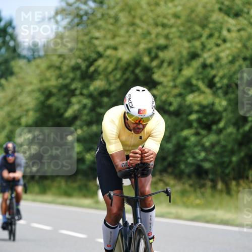 21.06.2026 - Viking Triathlon Michael Burmester http://msf.ph/oto/9873456 21.06.2026 12:48:58 Radfahren 44, 52, 316, 330, 379, 455, 666 meine-sportfotos.de
