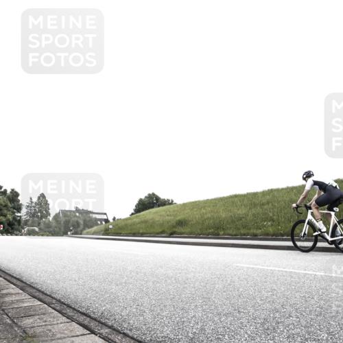 21.06.2026 - 29. Vierlanden-Triathlon H.Heesch http://msf.ph/oto/9873460 21.06.2026 12:30:05 Radfahren 763, 908, 916, 950 meine-sportfotos.de