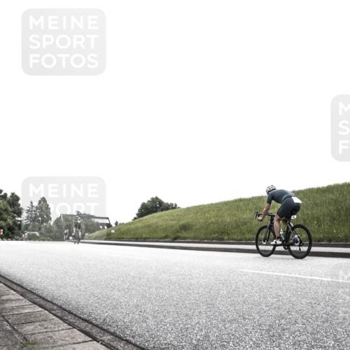 21.06.2026 - 29. Vierlanden-Triathlon H.Heesch http://msf.ph/oto/9873492 21.06.2026 12:30:13 Radfahren 770, 783 meine-sportfotos.de