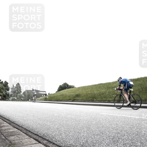 21.06.2026 - 29. Vierlanden-Triathlon H.Heesch http://msf.ph/oto/9873502 21.06.2026 12:30:15 Radfahren 770 meine-sportfotos.de