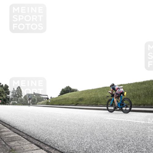 21.06.2026 - 29. Vierlanden-Triathlon H.Heesch http://msf.ph/oto/9873521 21.06.2026 12:30:32 Radfahren 133, 915, 925 meine-sportfotos.de