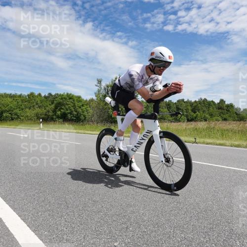 21.06.2026 - Viking Triathlon Michael Burmester http://msf.ph/oto/9873536 21.06.2026 12:41:24 Radfahren 43, 82, 117, 147, 183, 192, 321, 391, 425, 469, 491, 491 meine-sportfotos.de