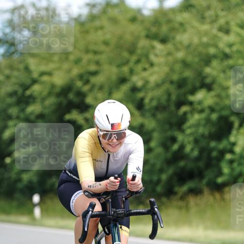 21.06.2026 - Viking Triathlon Michael Burmester http://msf.ph/oto/9873562 21.06.2026 12:49:38 Radfahren 155, 260, 268, 368 meine-sportfotos.de