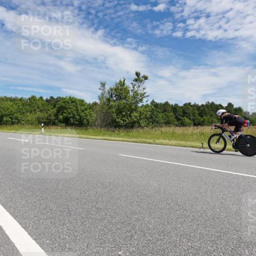 21.06.2026 - Viking Triathlon Michael Burmester http://msf.ph/oto/9873651 21.06.2026 12:42:33 Radfahren 61, 92, 134, 144, 170, 171, 222, 262, 318, 324, 329, 399, 577, 632 meine-sportfotos.de
