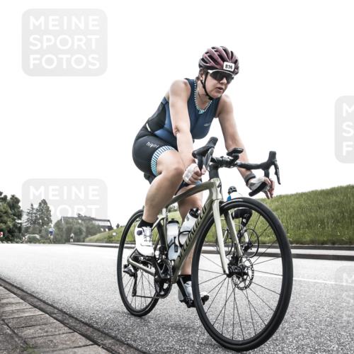 21.06.2026 - 29. Vierlanden-Triathlon H.Heesch http://msf.ph/oto/9873703 21.06.2026 12:32:06 Radfahren 776, 836, 932 meine-sportfotos.de