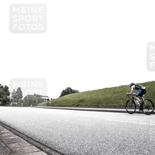 21.06.2026 - 29. Vierlanden-Triathlon H.Heesch http://msf.ph/oto/9873735 21.06.2026 12:32:46 Radfahren 995 meine-sportfotos.de