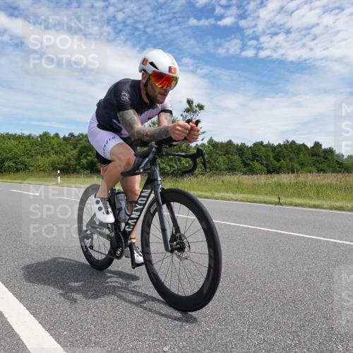 21.06.2026 - Viking Triathlon Michael Burmester http://msf.ph/oto/9873772 21.06.2026 12:43:39 Radfahren 41, 51, 86, 202, 225, 234, 279, 374, 388, 429, 509, 563, 605, 645, 668, 670 meine-sportfotos.de