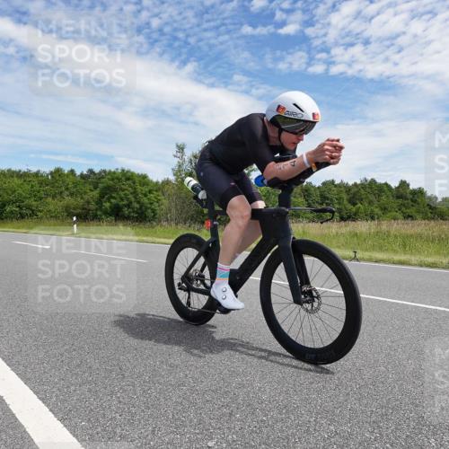 21.06.2026 - Viking Triathlon Michael Burmester http://msf.ph/oto/9873788 21.06.2026 12:43:50 Radfahren 30, 51, 225, 234, 258, 279, 343, 388, 465, 508, 509, 563, 605, 645 meine-sportfotos.de