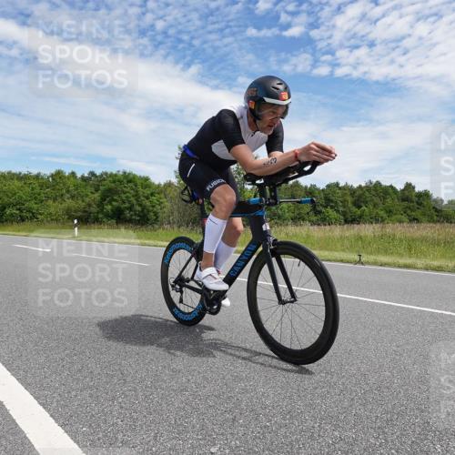 21.06.2026 - Viking Triathlon Michael Burmester http://msf.ph/oto/9873815 21.06.2026 12:43:59 Radfahren 30, 225, 225, 258, 343, 372, 465, 508, 576 meine-sportfotos.de