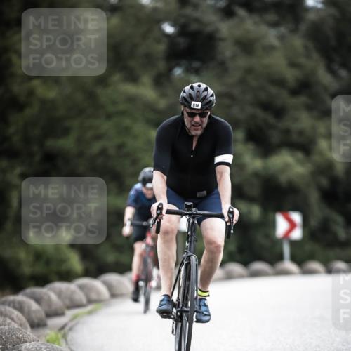 21.06.2026 - 29. Vierlanden-Triathlon H.Heesch http://msf.ph/oto/9873818 21.06.2026 12:15:55 Radfahren 818, 833, 852 meine-sportfotos.de