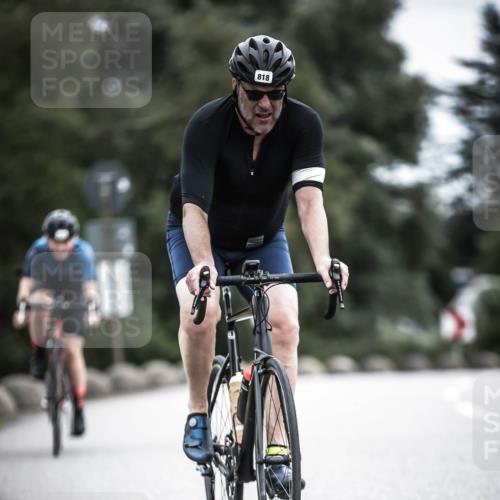 21.06.2026 - 29. Vierlanden-Triathlon H.Heesch http://msf.ph/oto/9873860 21.06.2026 12:15:56 Radfahren 818, 833, 852 meine-sportfotos.de