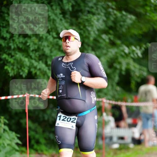 21.06.2026 - 29. Vierlanden-Triathlon LAZAROV Photography http://msf.ph/oto/9873907 21.06.2026 14:41:06 Laufen 372, 2, 1202, 14, 2, 14, 92 meine-sportfotos.de