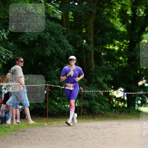21.06.2026 - 29. Vierlanden-Triathlon LAZAROV Photography http://msf.ph/oto/9873937 21.06.2026 14:43:50 Laufen 270 meine-sportfotos.de