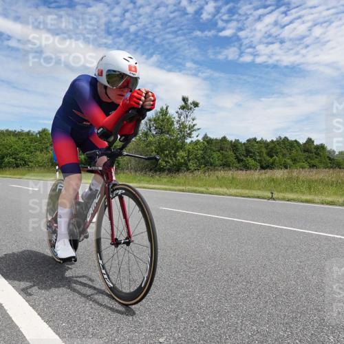 21.06.2026 - Viking Triathlon Michael Burmester http://msf.ph/oto/9873957 21.06.2026 12:45:04 Radfahren 94, 164, 177, 177, 219, 239, 253, 264, 306, 313, 358, 494, 538, 615 meine-sportfotos.de