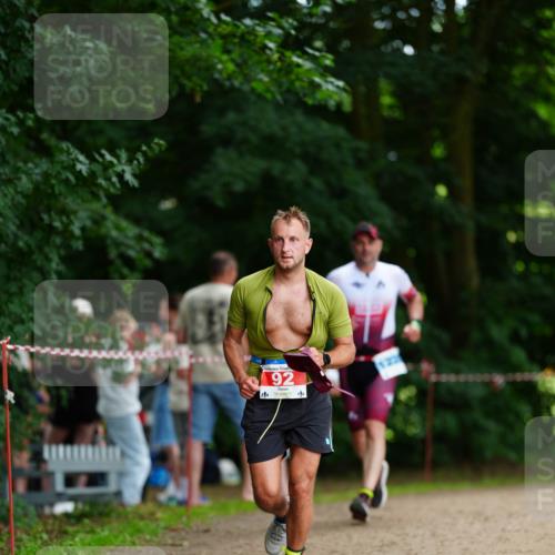21.06.2026 - 29. Vierlanden-Triathlon LAZAROV Photography http://msf.ph/oto/9874021 21.06.2026 14:45:43 Laufen 92, 123 meine-sportfotos.de