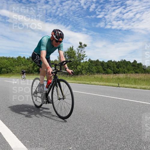 21.06.2026 - Viking Triathlon Michael Burmester http://msf.ph/oto/9874037 21.06.2026 12:45:42 Radfahren 54, 135, 205, 249, 254, 309, 309 meine-sportfotos.de