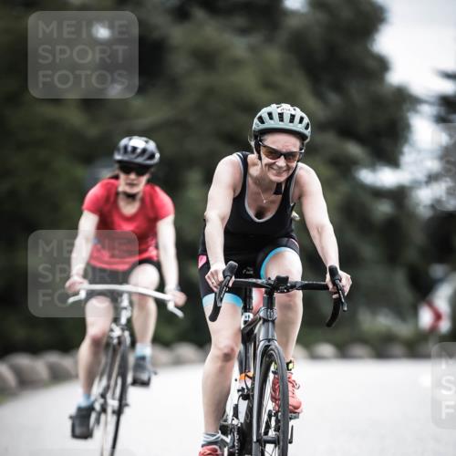 21.06.2026 - 29. Vierlanden-Triathlon H.Heesch http://msf.ph/oto/9874110 21.06.2026 12:16:12 Radfahren 820, 834, 837, 856, 861 meine-sportfotos.de