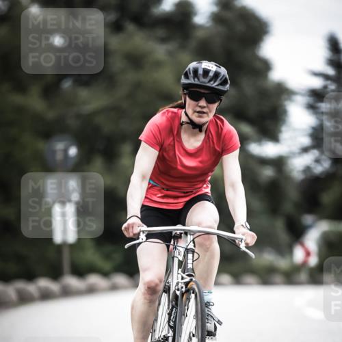21.06.2026 - 29. Vierlanden-Triathlon H.Heesch http://msf.ph/oto/9874124 21.06.2026 12:16:12 Radfahren 820, 834, 837, 856, 861 meine-sportfotos.de