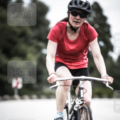 21.06.2026 - 29. Vierlanden-Triathlon H.Heesch http://msf.ph/oto/9874157 21.06.2026 12:16:13 Radfahren 820, 834, 837, 856, 861 meine-sportfotos.de