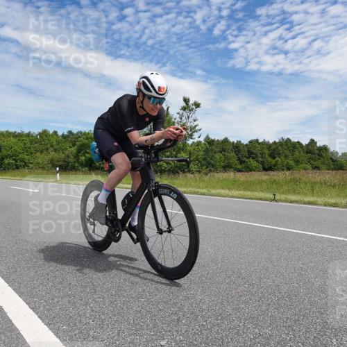 21.06.2026 - Viking Triathlon Michael Burmester http://msf.ph/oto/9874171 21.06.2026 12:46:49 Radfahren 16, 36, 81, 105, 165, 184, 364, 407, 457, 530, 629, 634 meine-sportfotos.de