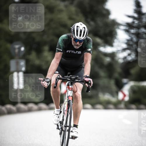 21.06.2026 - 29. Vierlanden-Triathlon H.Heesch http://msf.ph/oto/9874184 21.06.2026 12:16:22 Radfahren 771, 820 meine-sportfotos.de