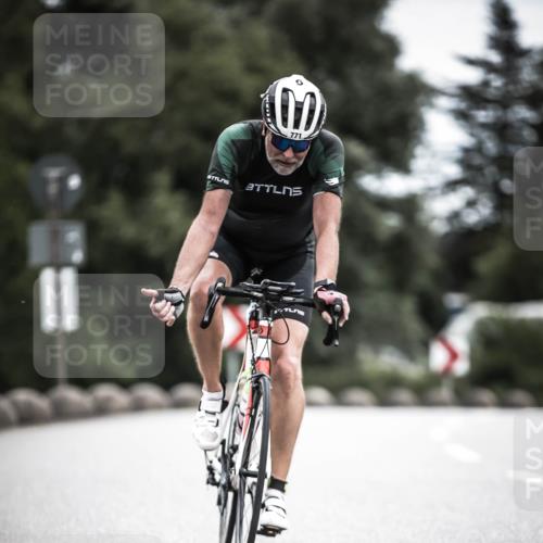 21.06.2026 - 29. Vierlanden-Triathlon H.Heesch http://msf.ph/oto/9874188 21.06.2026 12:16:22 Radfahren 771, 820 meine-sportfotos.de