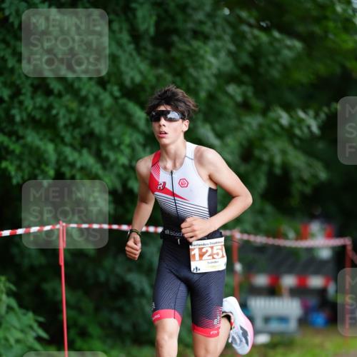 21.06.2026 - 29. Vierlanden-Triathlon LAZAROV Photography http://msf.ph/oto/9874271 21.06.2026 14:57:14 Laufen 125, 14 meine-sportfotos.de