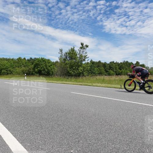 21.06.2026 - Viking Triathlon Michael Burmester http://msf.ph/oto/9874285 21.06.2026 12:48:14 Radfahren 57, 73, 124, 126, 166, 232, 273, 644 meine-sportfotos.de