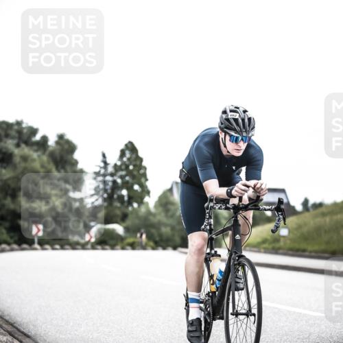 21.06.2026 - 29. Vierlanden-Triathlon H.Heesch http://msf.ph/oto/9874287 21.06.2026 12:16:37 Radfahren 662, 847 meine-sportfotos.de