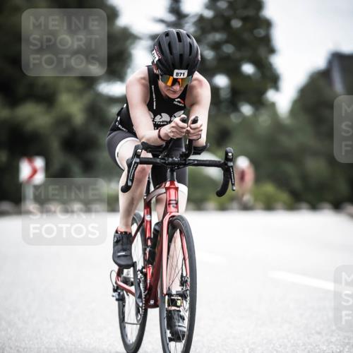 21.06.2026 - 29. Vierlanden-Triathlon H.Heesch http://msf.ph/oto/9874482 21.06.2026 12:17:15 Radfahren 636, 746, 816, 871, 889 meine-sportfotos.de