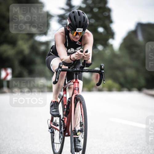 21.06.2026 - 29. Vierlanden-Triathlon H.Heesch http://msf.ph/oto/9874485 21.06.2026 12:17:15 Radfahren 636, 746, 816, 871, 889 meine-sportfotos.de