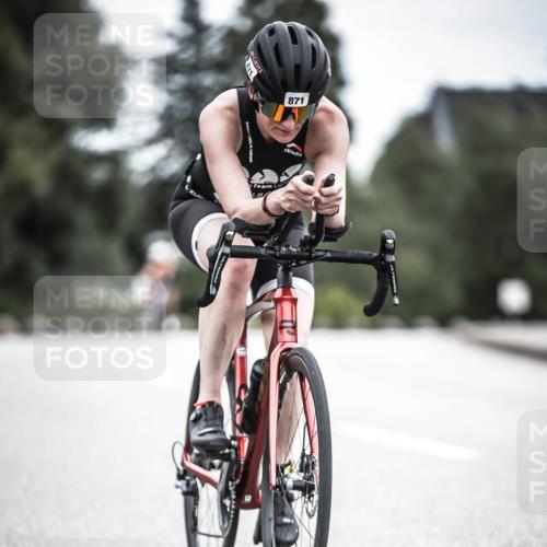 21.06.2026 - 29. Vierlanden-Triathlon H.Heesch http://msf.ph/oto/9874494 21.06.2026 12:17:15 Radfahren 636, 746, 816, 871, 889 meine-sportfotos.de