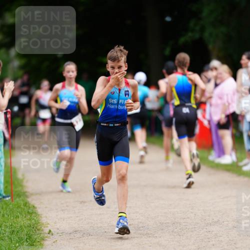 21.06.2026 - 29. Vierlanden-Triathlon LAZAROV Photography http://msf.ph/oto/9874579 21.06.2026 15:00:23 Laufen 10, 20 meine-sportfotos.de