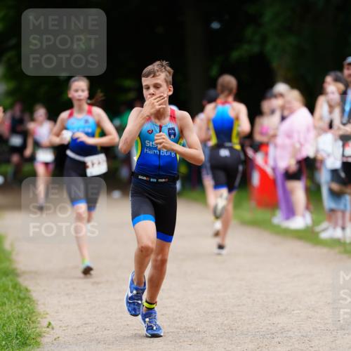 21.06.2026 - 29. Vierlanden-Triathlon LAZAROV Photography http://msf.ph/oto/9874580 21.06.2026 15:00:23 Laufen 18025, 2025 meine-sportfotos.de