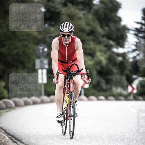 21.06.2026 - 29. Vierlanden-Triathlon H.Heesch http://msf.ph/oto/9874602 21.06.2026 12:17:23 Radfahren 41, 762, 889 meine-sportfotos.de
