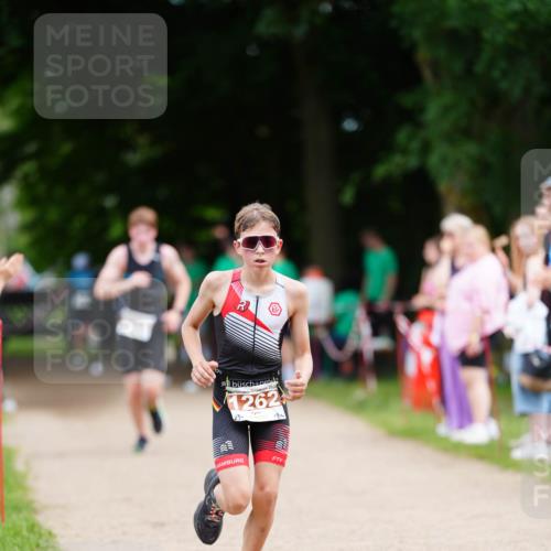 21.06.2026 - 29. Vierlanden-Triathlon LAZAROV Photography http://msf.ph/oto/9874609 21.06.2026 15:00:28 Laufen 202, 1262 meine-sportfotos.de