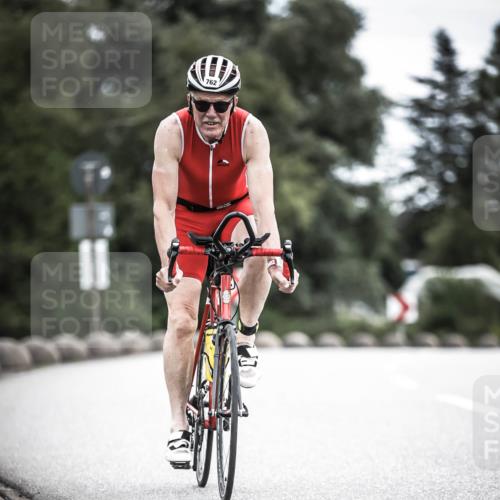 21.06.2026 - 29. Vierlanden-Triathlon H.Heesch http://msf.ph/oto/9874614 21.06.2026 12:17:23 Radfahren 41, 762, 889 meine-sportfotos.de